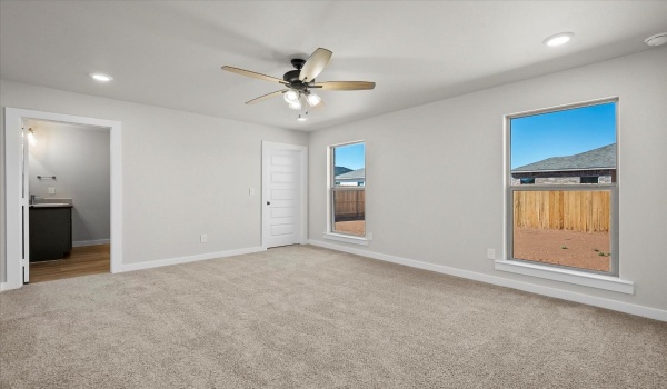2926 138th Street, Lubbock, TX 79423, 3 Bedrooms Bedrooms, ,2 BathroomsBathrooms,Residential,For Sale,2926 138th Street,202414047