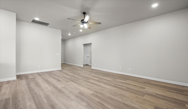 2926 138th Street, Lubbock, TX 79423, 3 Bedrooms Bedrooms, ,2 BathroomsBathrooms,Residential,For Sale,2926 138th Street,202414047