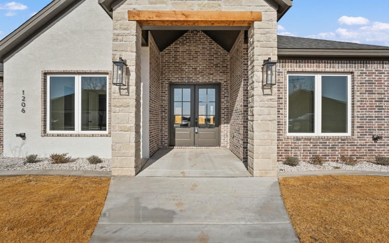 1206 N 14th Street, Wolfforth, TX 79382, 4 Bedrooms Bedrooms, ,3 BathroomsBathrooms,Residential,For Sale,1206 N 14th Street,202415156