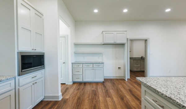 19215 County Road 2240, Lubbock, TX 79423, 4 Bedrooms Bedrooms, ,2 BathroomsBathrooms,Residential,For Sale,19215 County Road 2240,202415557