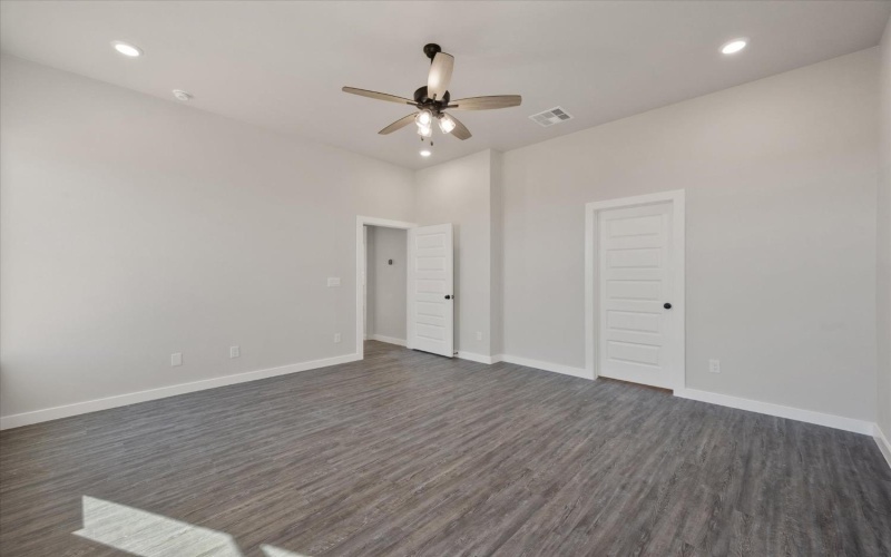 2908 Cottonwood Avenue, Wolfforth, TX 79382, 4 Habitaciones Habitaciones , ,2 BañosBaños,Residential,En Venta,2908 Cottonwood Avenue,202416390