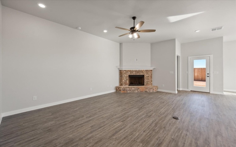 2908 Cottonwood Avenue, Wolfforth, TX 79382, 4 Habitaciones Habitaciones , ,2 BañosBaños,Residential,En Venta,2908 Cottonwood Avenue,202416390