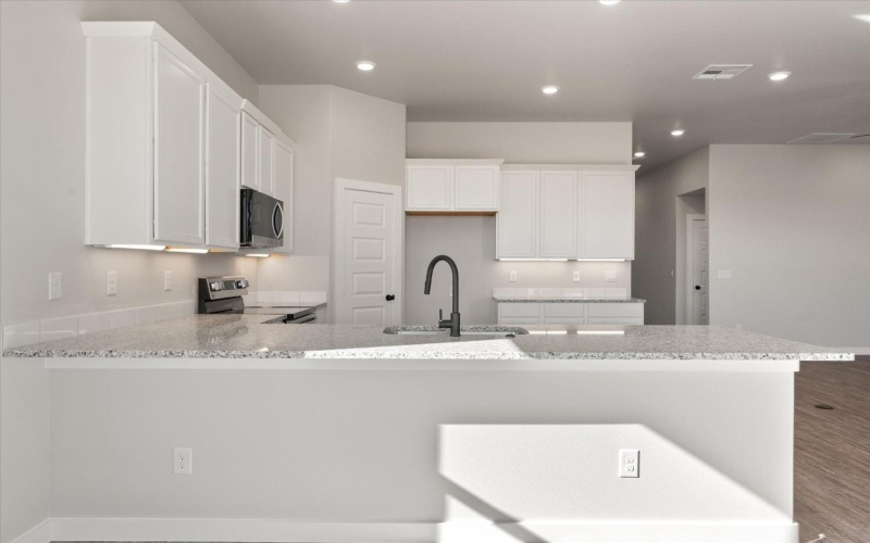2908 Cottonwood Avenue, Wolfforth, TX 79382, 4 Habitaciones Habitaciones , ,2 BañosBaños,Residential,En Venta,2908 Cottonwood Avenue,202416390