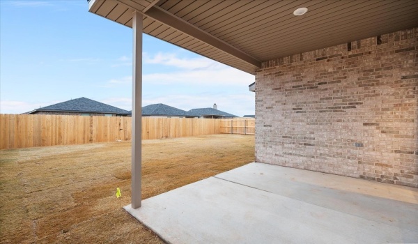 7006 14th Street, Lubbock, TX 79416, 3 Bedrooms Bedrooms, ,2 BathroomsBathrooms,Residential,For Sale,7006 14th Street,202416461
