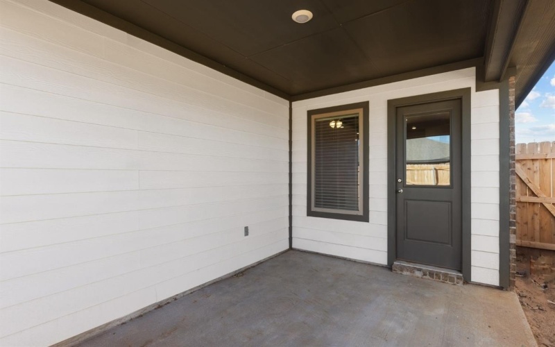 2335 150th, Lubbock, TX 79423, 4 Bedrooms Bedrooms, ,3 BathroomsBathrooms,Residential,For Sale,2335 150th,202416762
