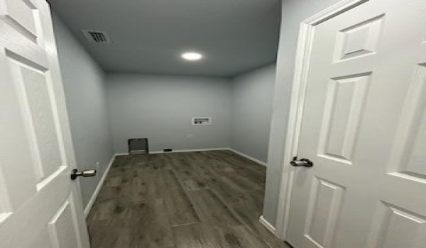 8612 10th Street, Lubbock, TX 79416, 3 Bedrooms Bedrooms, ,2 BathroomsBathrooms,Residential,For Sale,8612 10th Street,202416880