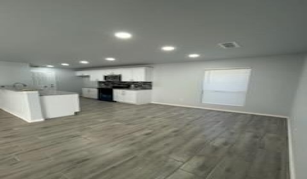 8612 10th Street, Lubbock, TX 79416, 3 Bedrooms Bedrooms, ,2 BathroomsBathrooms,Residential,For Sale,8612 10th Street,202416880