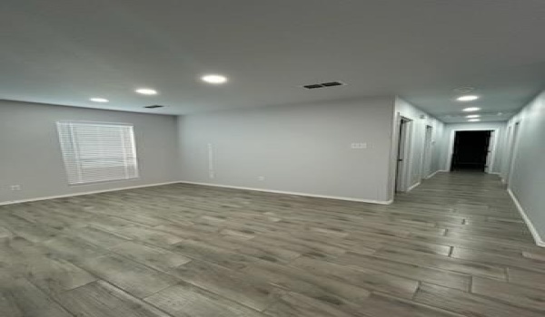 8612 10th Street, Lubbock, TX 79416, 3 Bedrooms Bedrooms, ,2 BathroomsBathrooms,Residential,For Sale,8612 10th Street,202416880