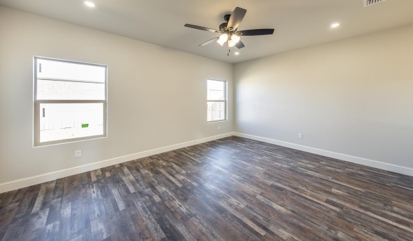 1806 Ross Avenue, Lubbock, TX 79416, 3 Bedrooms Bedrooms, ,2 BathroomsBathrooms,Residential,For Sale,1806 Ross Avenue,202417372