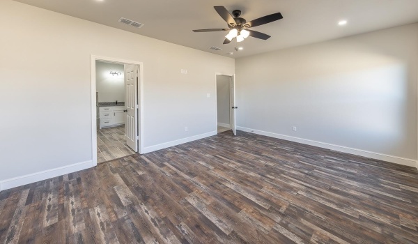 1806 Ross Avenue, Lubbock, TX 79416, 3 Bedrooms Bedrooms, ,2 BathroomsBathrooms,Residential,For Sale,1806 Ross Avenue,202417372