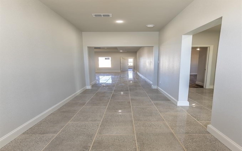 1806 Ross Avenue, Lubbock, TX 79416, 3 Bedrooms Bedrooms, ,2 BathroomsBathrooms,Residential,For Sale,1806 Ross Avenue,202417372