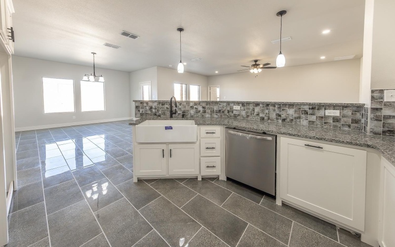 1808 Ross Avenue, Lubbock, TX 79416, 3 Bedrooms Bedrooms, ,2 BathroomsBathrooms,Residential,For Sale,1808 Ross Avenue,202500039