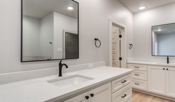 2917 135th Street, Lubbock, TX 79423, 4 Bedrooms Bedrooms, ,3 BathroomsBathrooms,Residential,For Sale,2917 135th Street,202552334