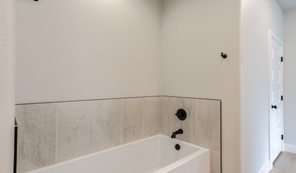 2917 135th Street, Lubbock, TX 79423, 4 Bedrooms Bedrooms, ,3 BathroomsBathrooms,Residential,For Sale,2917 135th Street,202552334