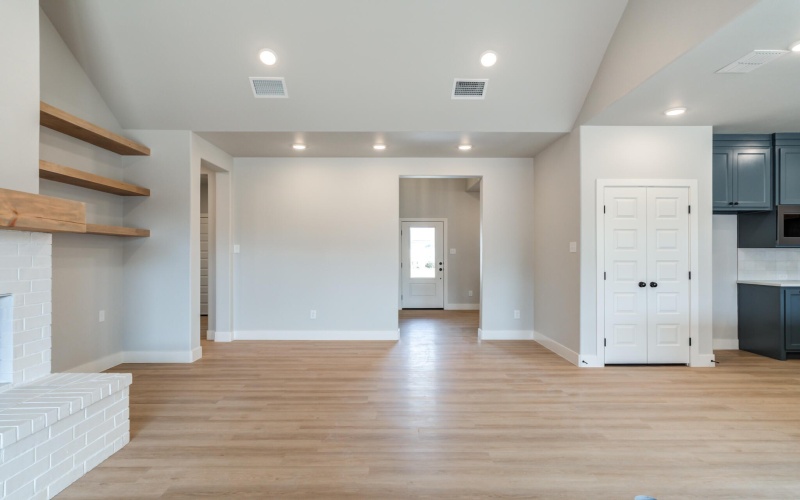2917 135th Street, Lubbock, TX 79423, 4 Bedrooms Bedrooms, ,3 BathroomsBathrooms,Residential,For Sale,2917 135th Street,202552334