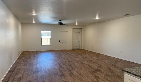 5536 Kemper Street, Lubbock, TX 79416, 3 Habitaciones Habitaciones , ,2 BañosBaños,Residential,En Venta,5536 Kemper Street,202500117