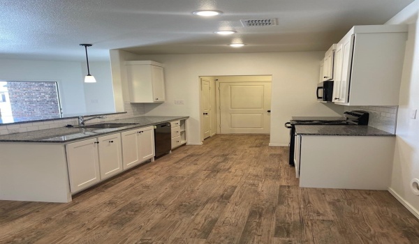5536 Kemper Street, Lubbock, TX 79416, 3 Habitaciones Habitaciones , ,2 BañosBaños,Residential,En Venta,5536 Kemper Street,202500117