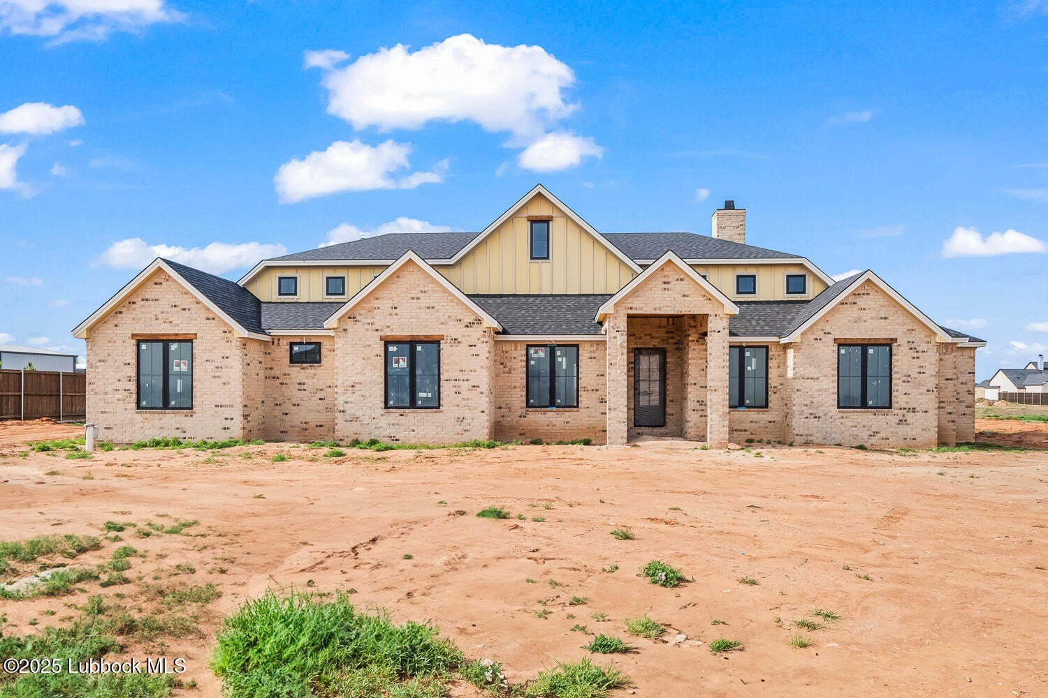4910 County Rd 7650, Lubbock, TX 79423, 4 Habitaciones Habitaciones , ,3 BañosBaños,Residential,En Venta,4910 County Rd 7650,202552360