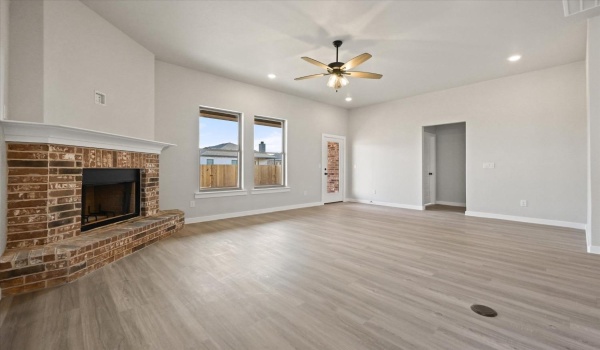 7433 30th Street, Lubbock, TX 79407, 3 Bedrooms Bedrooms, ,2 BathroomsBathrooms,Residential,For Sale,7433 30th Street,202500270