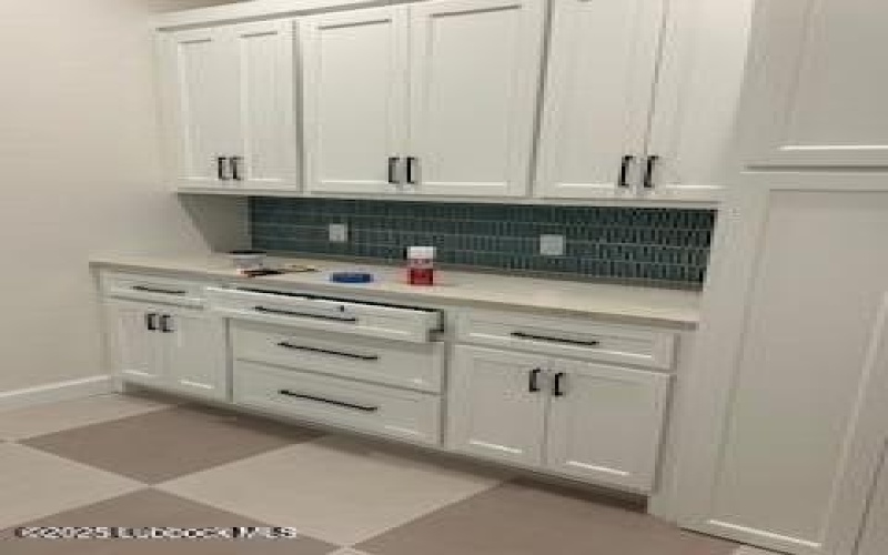 9605 County Rd 7615, Wolfforth, TX 79382, 4 Bedrooms Bedrooms, ,3 BathroomsBathrooms,Residential,For Sale,9605 County Rd 7615,202552384