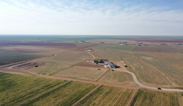 21701 County Rd 2040, Lubbock, TX 79423, 5 Bedrooms Bedrooms, ,5 BathroomsBathrooms,Residential,For Sale,21701 County Rd 2040,202552395