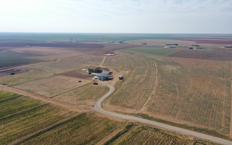 21701 County Rd 2040, Lubbock, TX 79423, 5 Bedrooms Bedrooms, ,5 BathroomsBathrooms,Residential,For Sale,21701 County Rd 2040,202552395