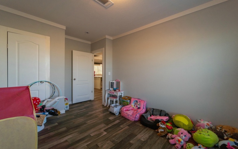 921 Private Road Rebecca, Shallowater, TX 79363, 4 Habitaciones Habitaciones , ,3 BañosBaños,Residential,En Venta,921 Private Road Rebecca,202552412