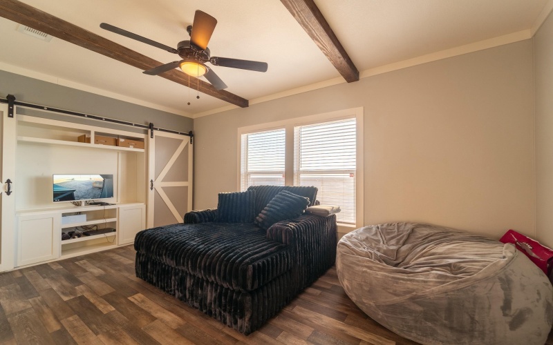 921 Private Road Rebecca, Shallowater, TX 79363, 4 Habitaciones Habitaciones , ,3 BañosBaños,Residential,En Venta,921 Private Road Rebecca,202552412