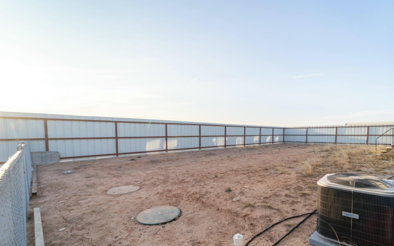 921 Private Road Rebecca, Shallowater, TX 79363, 4 Habitaciones Habitaciones , ,3 BañosBaños,Residential,En Venta,921 Private Road Rebecca,202552412