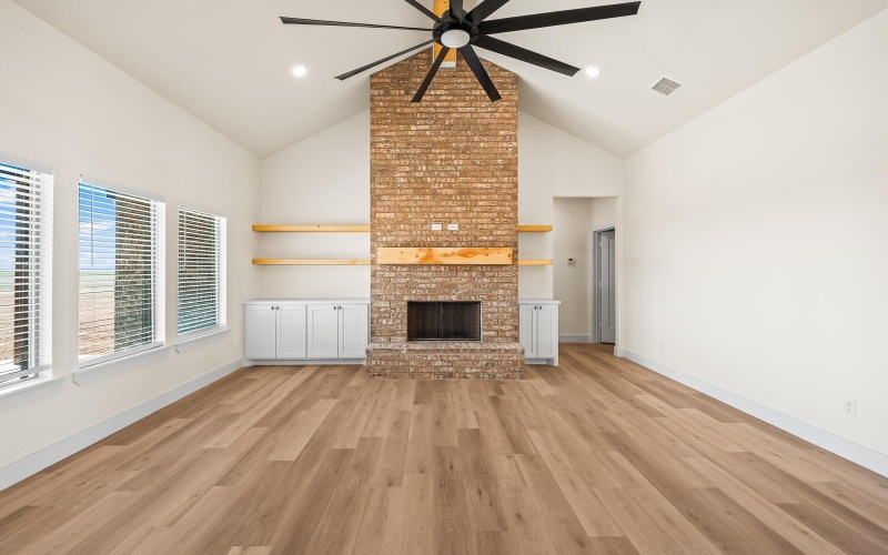 9425 County Rd 5330, Shallowater, TX 79363, 3 Bedrooms Bedrooms, ,2 BathroomsBathrooms,Residential,For Sale,9425 County Rd 5330,202552424