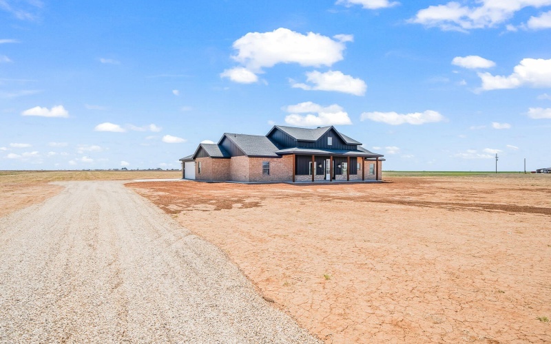 9425 County Rd 5330, Shallowater, TX 79363, 3 Bedrooms Bedrooms, ,2 BathroomsBathrooms,Residential,For Sale,9425 County Rd 5330,202552424