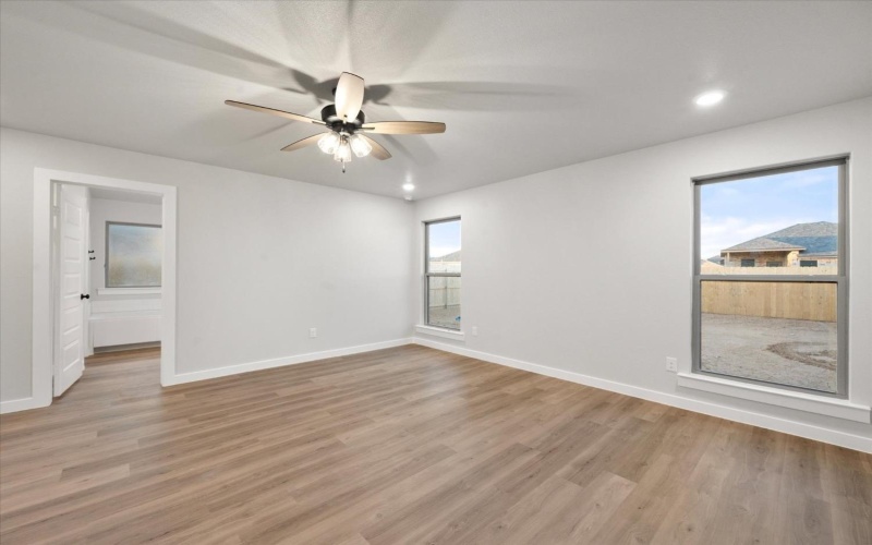 2318 136th Street, Lubbock, TX 79423, 3 Bedrooms Bedrooms, ,2 BathroomsBathrooms,Residential,For Sale,2318 136th Street,202500828