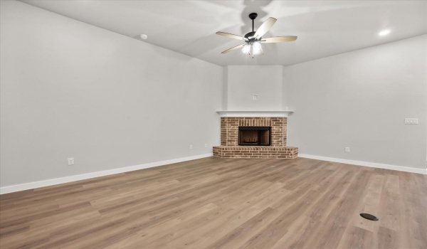 2318 136th Street, Lubbock, TX 79423, 3 Bedrooms Bedrooms, ,2 BathroomsBathrooms,Residential,For Sale,2318 136th Street,202500828