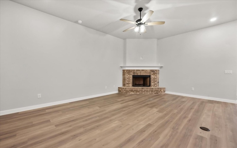 2318 136th Street, Lubbock, TX 79423, 3 Bedrooms Bedrooms, ,2 BathroomsBathrooms,Residential,For Sale,2318 136th Street,202500828