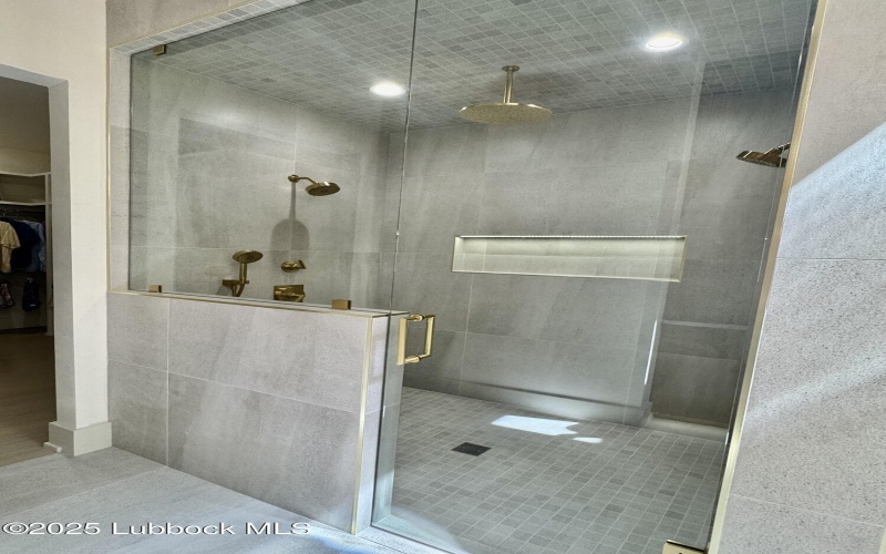 4518 Zadar Avenue, Lubbock, TX 79407, 4 Bedrooms Bedrooms, ,5 BathroomsBathrooms,Residential,For Sale,4518 Zadar Avenue,202552476