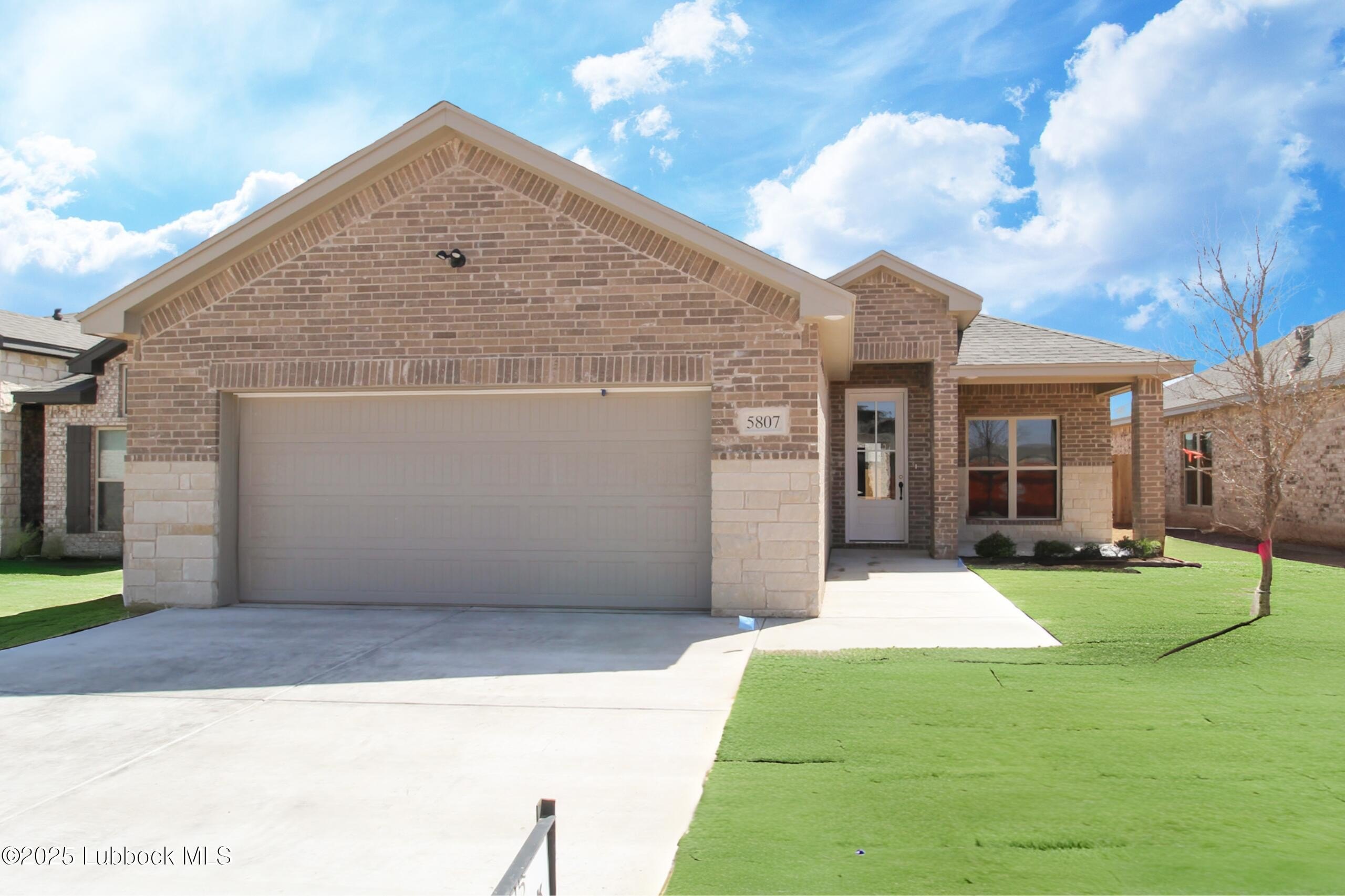5807 Venita Avenue, Lubbock, TX 79407, 3 Habitaciones Habitaciones , ,2 BañosBaños,Residential,En Venta,5807 Venita Avenue,202552480