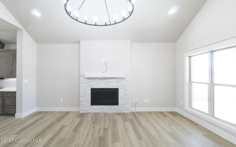 5807 Venita Avenue, Lubbock, TX 79407, 3 Habitaciones Habitaciones , ,2 BañosBaños,Residential,En Venta,5807 Venita Avenue,202552480