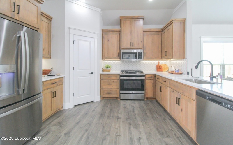 5802 Venita Avenue, Lubbock, TX 79407, 4 Habitaciones Habitaciones , ,2 BañosBaños,Residential,En Venta,5802 Venita Avenue,202552490