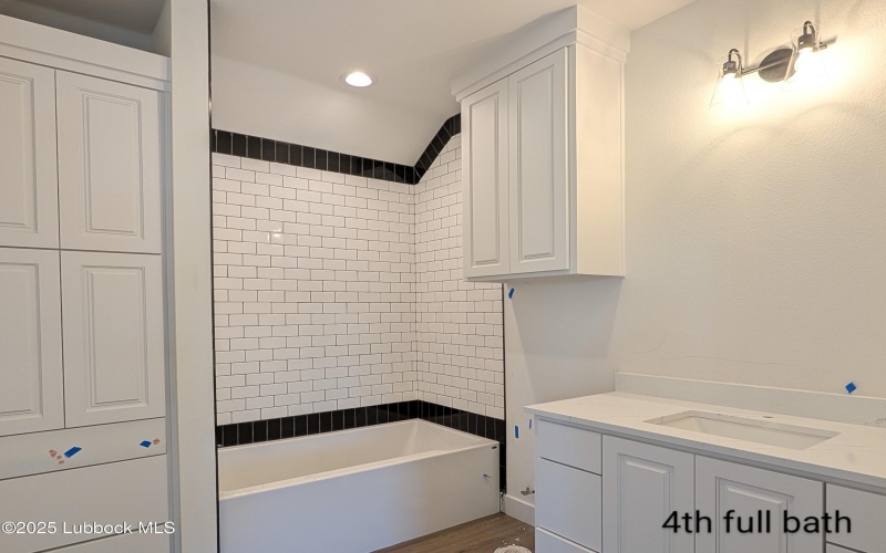 3807 126th Street, Lubbock, TX 79423, 4 Bedrooms Bedrooms, ,5 BathroomsBathrooms,Residential,For Sale,3807 126th Street,202501103