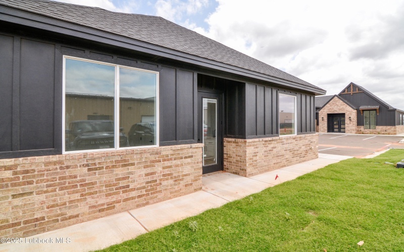 6631 Monticello Avenue, Lubbock, TX 79424, ,Commercial Sale,For Sale,6631 Monticello Avenue,202501416