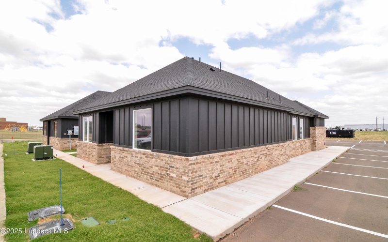 6631 Monticello Avenue, Lubbock, TX 79424, ,Commercial Sale,For Sale,6631 Monticello Avenue,202501416