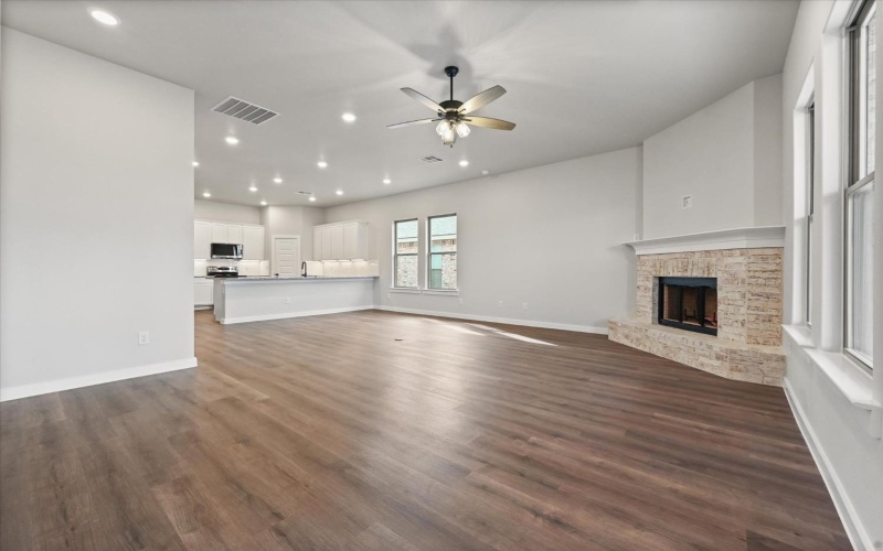 1624 144th Street, Lubbock, TX 79423, 3 Bedrooms Bedrooms, ,2 BathroomsBathrooms,Residential,For Sale,1624 144th Street,202501500