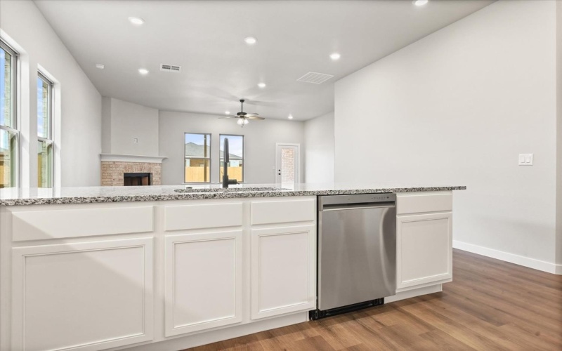 1624 144th Street, Lubbock, TX 79423, 3 Bedrooms Bedrooms, ,2 BathroomsBathrooms,Residential,For Sale,1624 144th Street,202501500