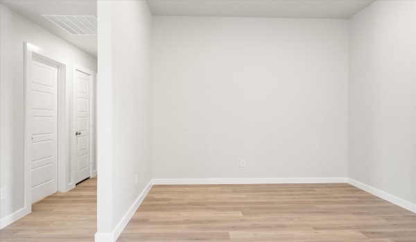 1616 N Dover Avenue, Lubbock, TX 79416, 3 Bedrooms Bedrooms, ,2 BathroomsBathrooms,Residential,For Sale,1616 N Dover Avenue,202552599