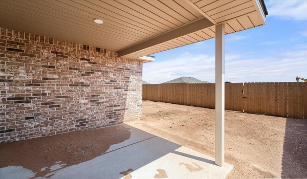 1616 N Dover Avenue, Lubbock, TX 79416, 3 Bedrooms Bedrooms, ,2 BathroomsBathrooms,Residential,For Sale,1616 N Dover Avenue,202552599