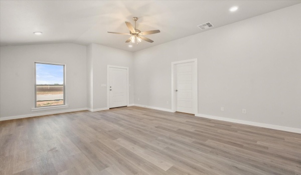 1616 N Dover Avenue, Lubbock, TX 79416, 3 Bedrooms Bedrooms, ,2 BathroomsBathrooms,Residential,For Sale,1616 N Dover Avenue,202552599