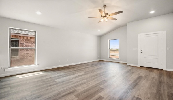 1616 N Dover Avenue, Lubbock, TX 79416, 3 Bedrooms Bedrooms, ,2 BathroomsBathrooms,Residential,For Sale,1616 N Dover Avenue,202552599