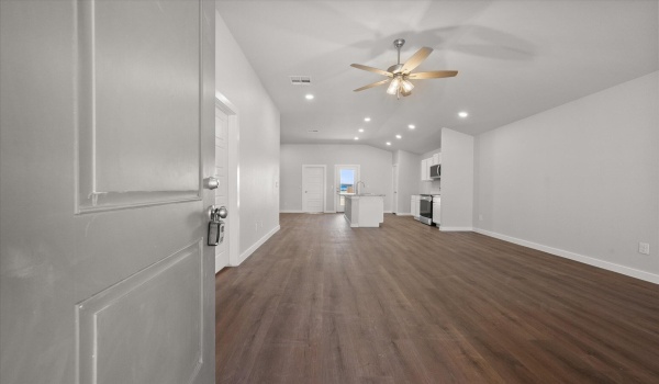 7027 8th Street, Lubbock, TX 79416, 3 Bedrooms Bedrooms, ,2 BathroomsBathrooms,Residential,For Sale,7027 8th Street,202552600