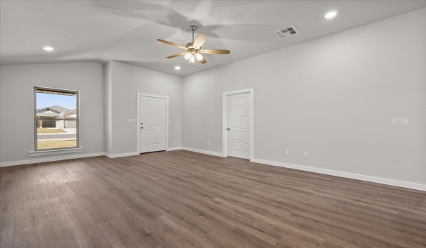 7027 8th Street, Lubbock, TX 79416, 3 Bedrooms Bedrooms, ,2 BathroomsBathrooms,Residential,For Sale,7027 8th Street,202552600