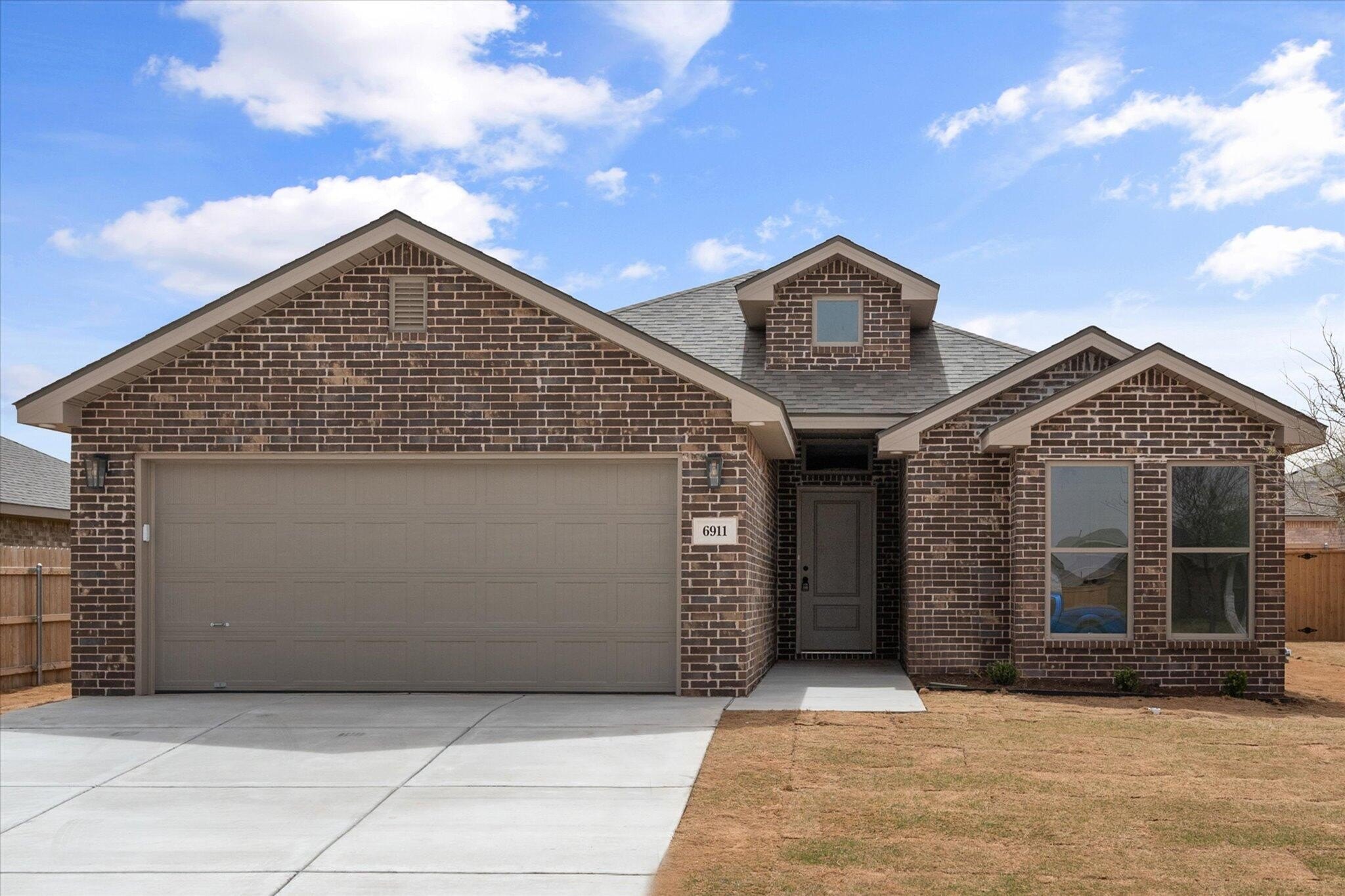 6911 55th Street, Lubbock, TX 79407, 3 Bedrooms Bedrooms, ,2 BathroomsBathrooms,Residential,For Sale,6911 55th Street,202552601